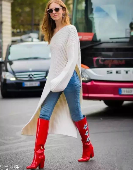 裙子搭配褲子好看嗎？打開(kāi)時(shí)尚的新方式