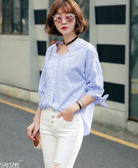 豎條紋衣服怎么搭配？顯瘦顯高不在話下