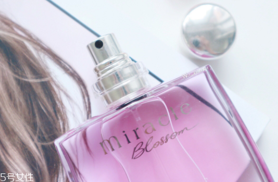 蘭蔻哪款香水最好聞？跡綻放香水淡雅持久適合春夏