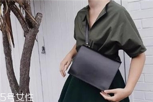 danielle foster是什么牌子？氣質(zhì)型包包推薦