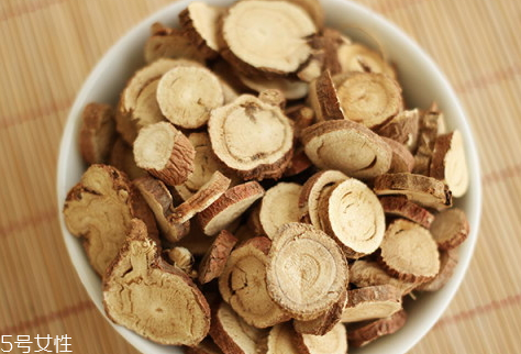 甘草多少錢一斤 選購技巧 甘草多少錢一斤 選購技巧