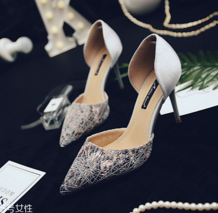 高跟鞋220是多少碼？高跟鞋的碼數(shù)這樣看