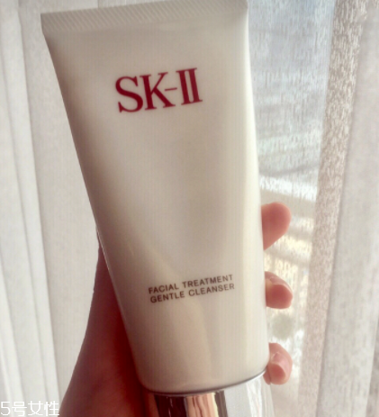 sk2氨基酸洗面奶怎么樣？能洗掉淡妝