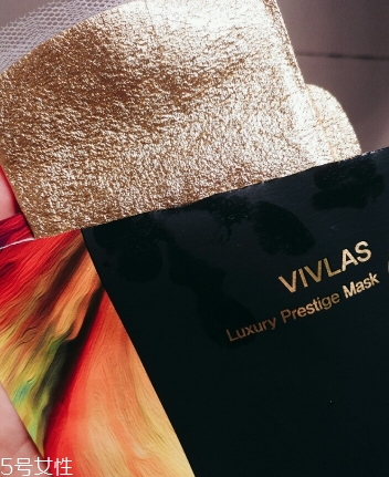 vivlas唯蘭頌黃金金箔面膜怎么用？