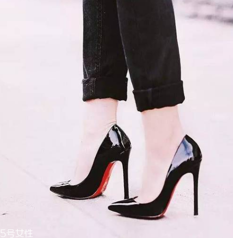 高跟鞋225是多少碼？原來(lái)是35碼