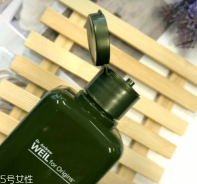 悅木之源菌菇水搭配什么乳液？