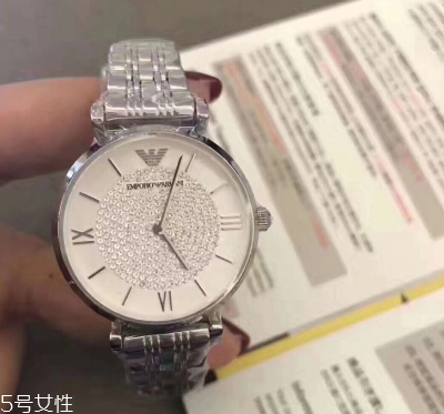 armani阿瑪尼滿天星手表是機(jī)械表嗎？