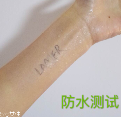 lamer粉底液怎么樣？lamer粉底液試色