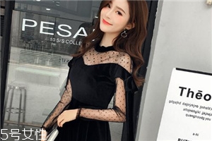 2018流行什么款式小黑裙？最經(jīng)典的性感風(fēng)