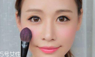 夏天化妝怎么樣不脫妝？8個(gè)小技巧讓你做清爽女神