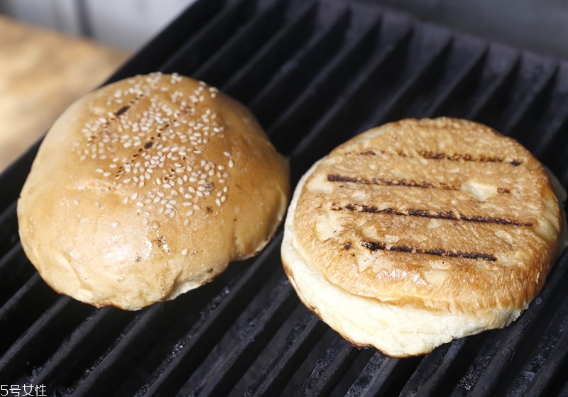 美式烤肉做法步驟圖解 美式烤肉做法步驟圖解