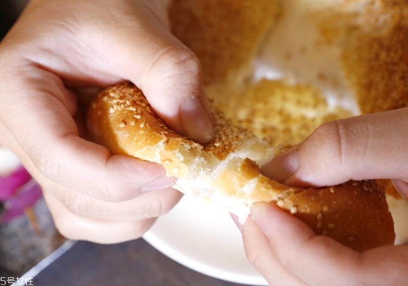 正宗新疆烤肉的做法和配料 正宗新疆烤肉的做法和配料