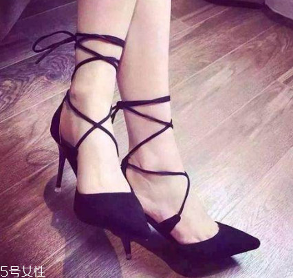 高跟鞋內(nèi)側(cè)磨損怎么辦？高跟鞋磨損修補(bǔ)方法