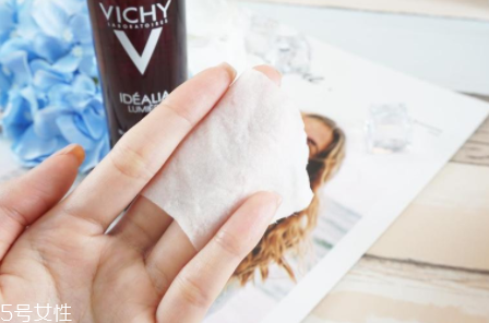 薇姿魔幻水怎么樣？薇姿水光煥亮角質調理液好用嗎？