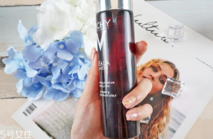 薇姿魔幻水怎么樣？薇姿水光煥亮角質調理液好用嗎？