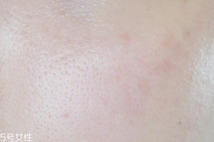 darphin朵梵8花精露怎么樣？百妍緊致芳香精露好用嗎？