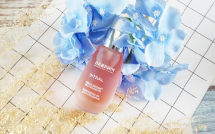 darphin朵梵多效舒緩精華液怎么樣？維穩(wěn)小粉瓶擊退高原紅