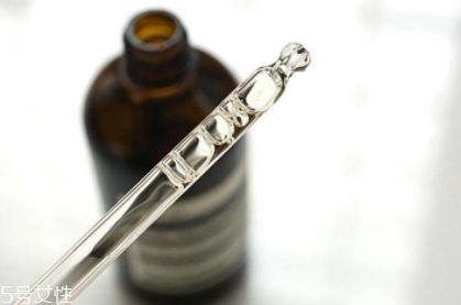 aesop新版無油保濕精華露怎么樣？油皮夏天摯愛