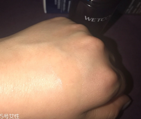 精華油什么時候用？混合使用比較多