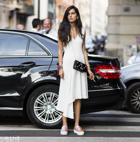 春天穿什么衣服最時髦？18年潮流解讀