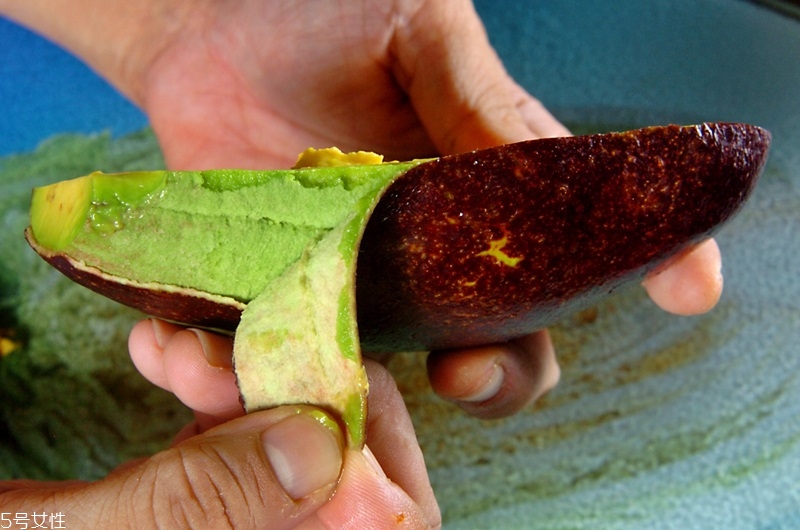 牛油果怎么挑 牛油果怎么選 牛油果怎么挑 牛油果怎么選