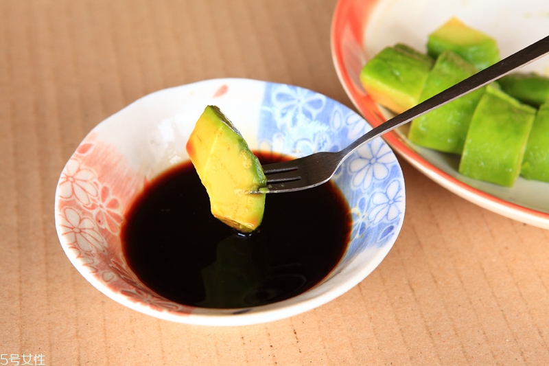 牛油果怎么挑 牛油果怎么選 牛油果怎么挑 牛油果怎么選