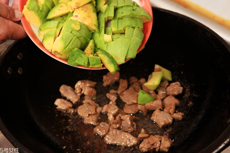 牛油果怎么挑 牛油果怎么選 牛油果怎么挑 牛油果怎么選