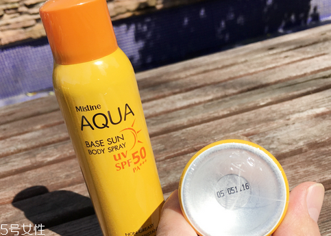 防曬噴霧冬天可以用嗎 一年四季都可以使用 防曬噴霧冬天可以用嗎 一年四季都可以使用