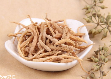 太子參什么時(shí)候吃好 飯后一個(gè)小時(shí)最好 太子參什么時(shí)候吃好 飯后一個(gè)小時(shí)最好