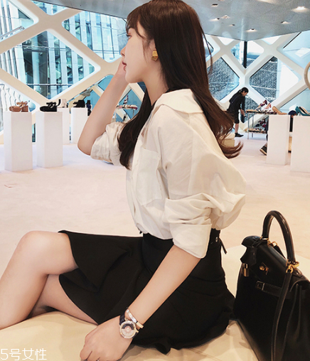 襯衫可以搭配羽絨服嗎？襯衫要這樣搭配