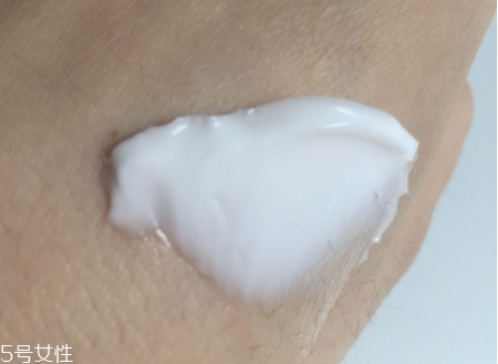 九美子化妝品價(jià)格表 九美子化妝品價(jià)格表