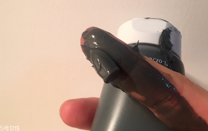 悅木之源泥娃娃面膜敷多久？10分鐘后洗凈