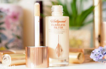 ct新品妝前高光濾鏡液怎么樣？charlotte tilbury粉底好用嗎？