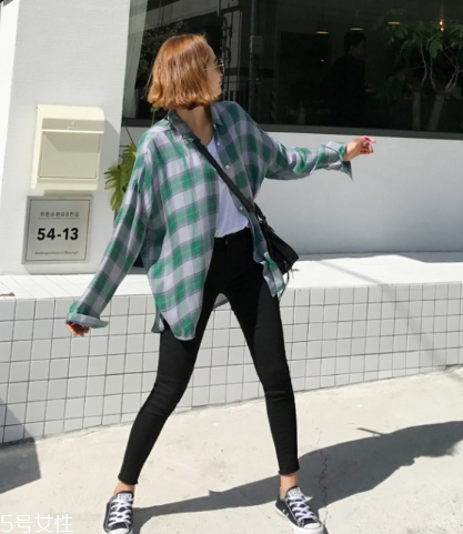 寬松襯衣怎么穿好看？造型感十足的穿搭