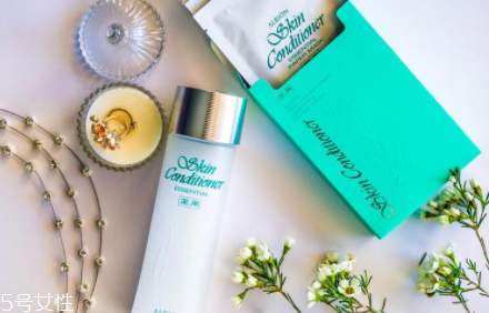 去粉刺的藥用化妝水有哪些？奧爾濱健康水熱賣(mài)40年