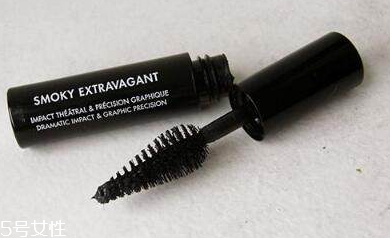 睫毛膏刷成蒼蠅腿圖片 如何避免刷成蒼蠅腿 睫毛膏刷成蒼蠅腿圖片 如何避免刷成蒼蠅腿