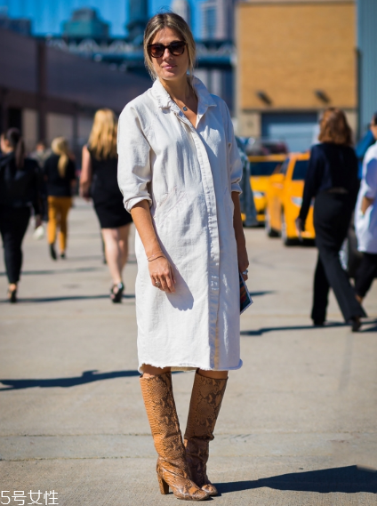 襯衫裙配什么鞋子？玩轉(zhuǎn)春日街頭風(fēng)