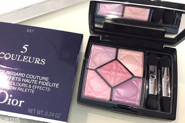 dior五色眼影盤哪個(gè)最火？櫻花珊瑚夢(mèng)幻春日氣息