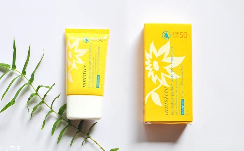 哪款防曬霜適合敏感?。?款植物防曬呵護(hù)敏肌