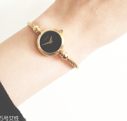 gucci手表什么檔次？時尚與浪漫的演繹家