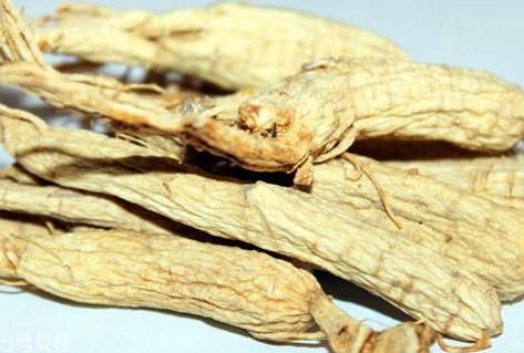 白參什么季節(jié)吃最好 秋冬進(jìn)食比較好 白參什么季節(jié)吃最好 秋冬進(jìn)食比較好