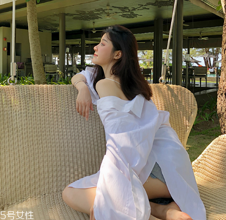 襯衫前面怎么塞進(jìn)褲子？教你襯衫塞一半的穿法