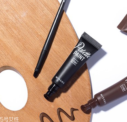 眼線膏開封后怎么保存？倒扣放置壽命長