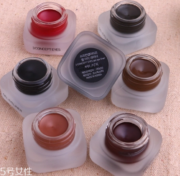 眼線膏開封后怎么保存？倒扣放置壽命長