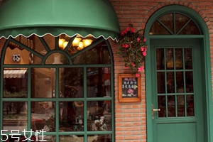 玫莉蔻產(chǎn)品孕婦能用嗎？含有迷人的玫瑰成分