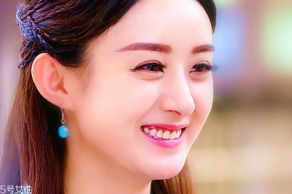 大眼睛怎么選眉筆顏色？眉色不可太淡