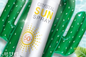 防曬噴霧和氣墊哪個先用？