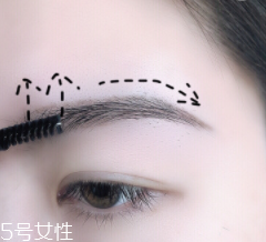 棕色頭發(fā)用什么顏色眉筆？褐色棕色都可嘗試