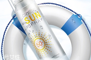 防曬噴霧和粉餅可以一起用嗎？