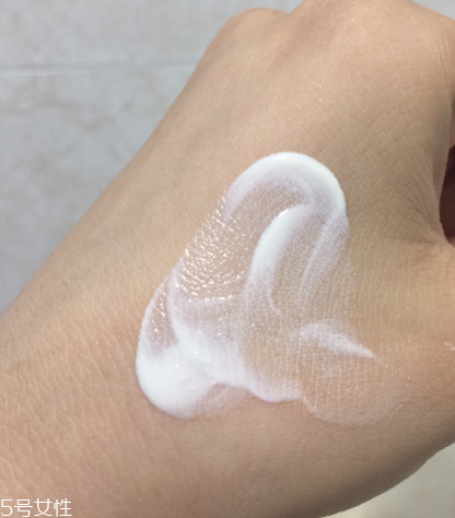 蘭蔻防曬霜和安耐曬防曬霜哪個好用 夏季防曬推薦 蘭蔻防曬霜和安耐曬防曬霜哪個好用 夏季防曬推薦